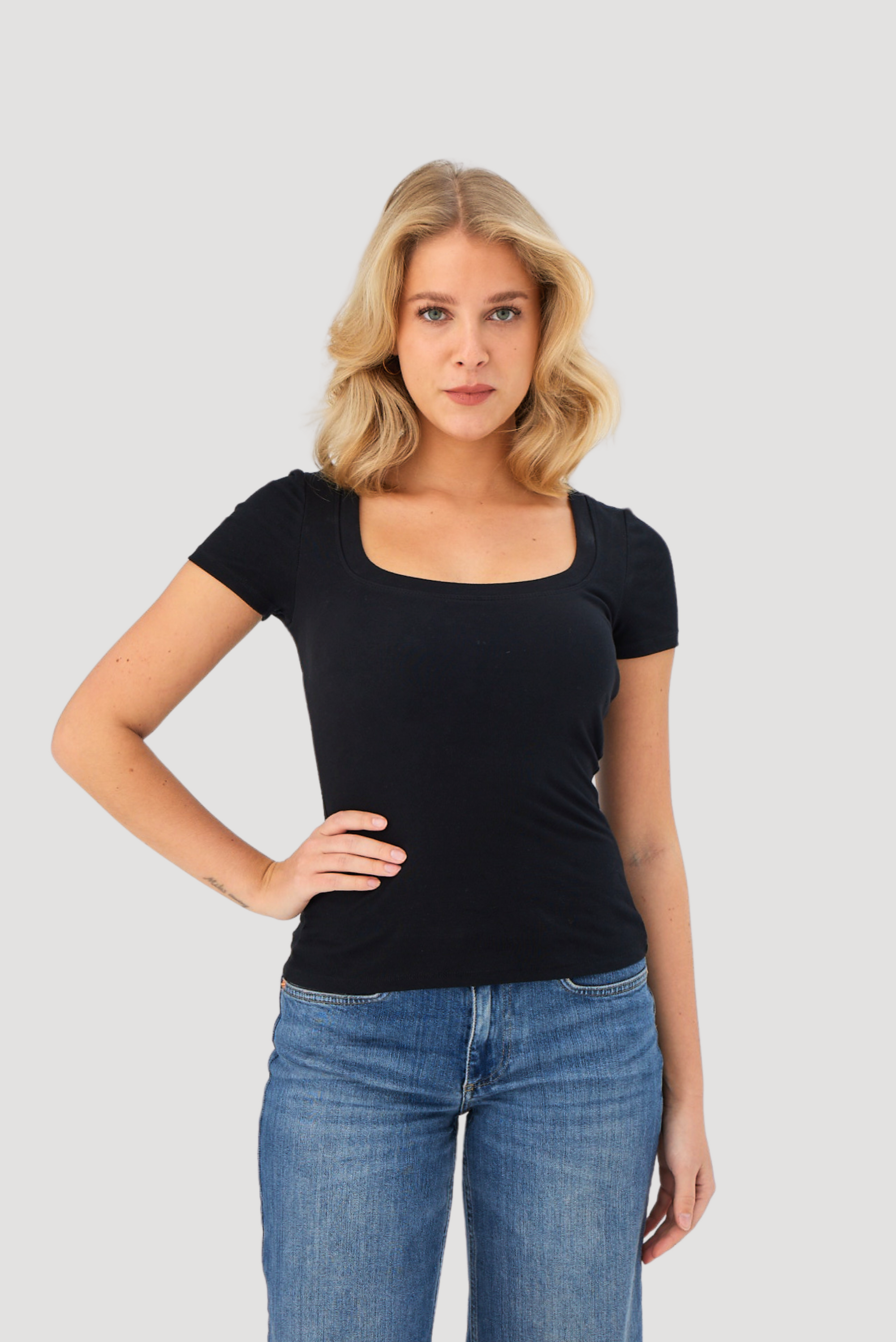 REVERSIBLE T-SHIRT