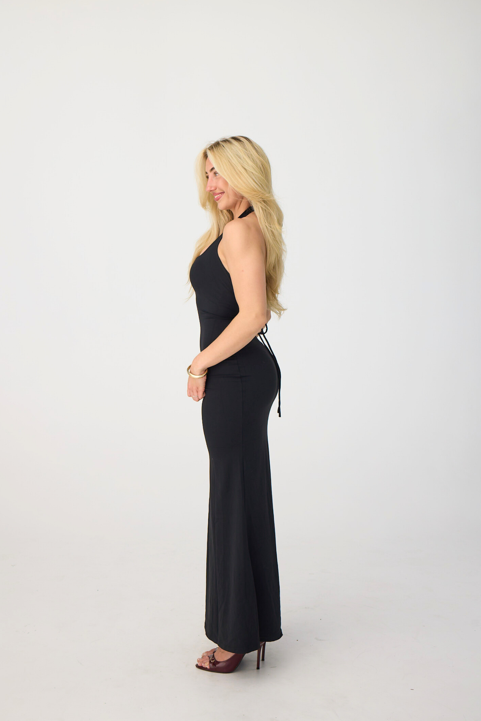 HALTERNECK MAXI DRESS